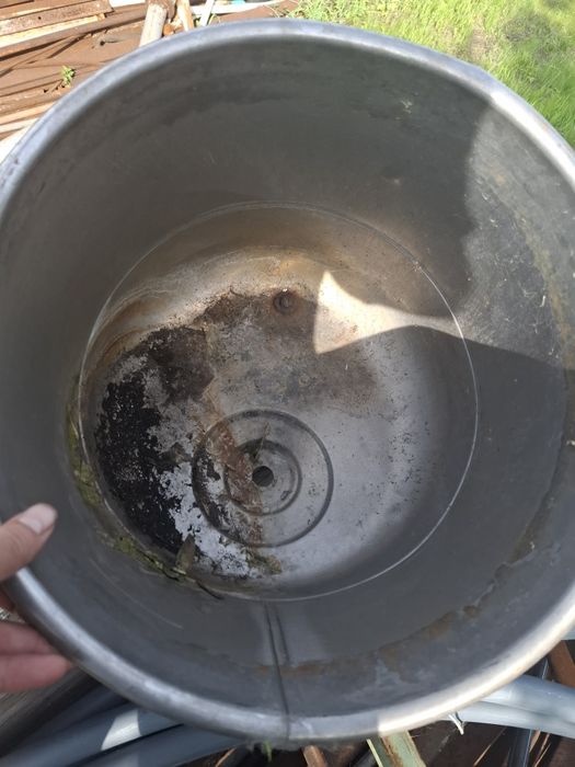 Продам бачок оцинковка