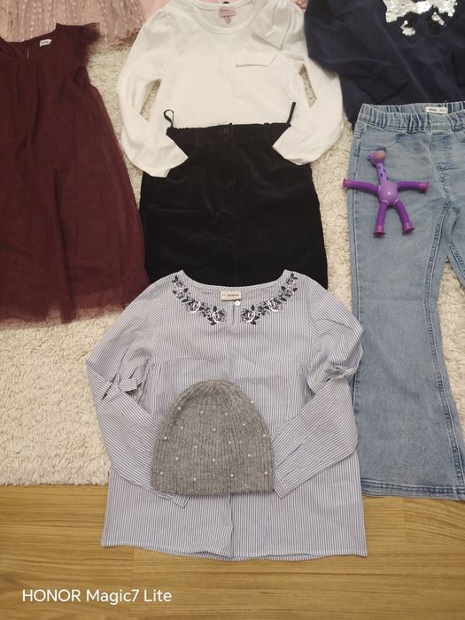 Lot hainute fetita 8 ani