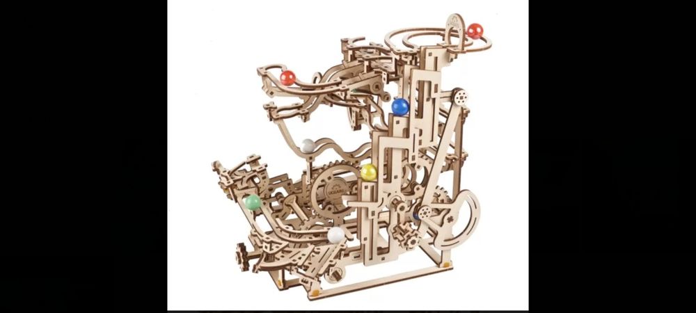 Механичен конструктор, от дърво, Ugears 70170 Marble Run Tiered Hoist