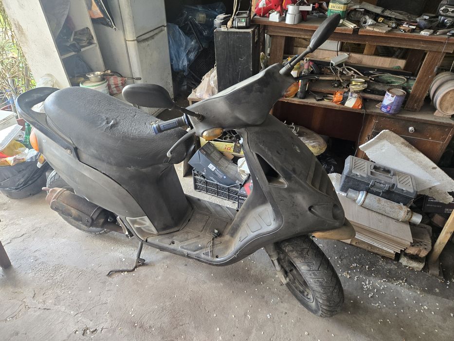 Скутер Пиаджио 50 кубика