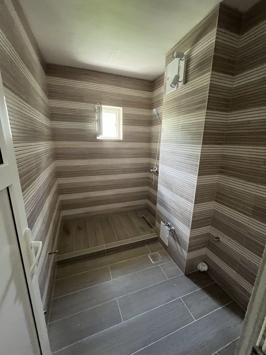 Apartament 2 camere zona Sara