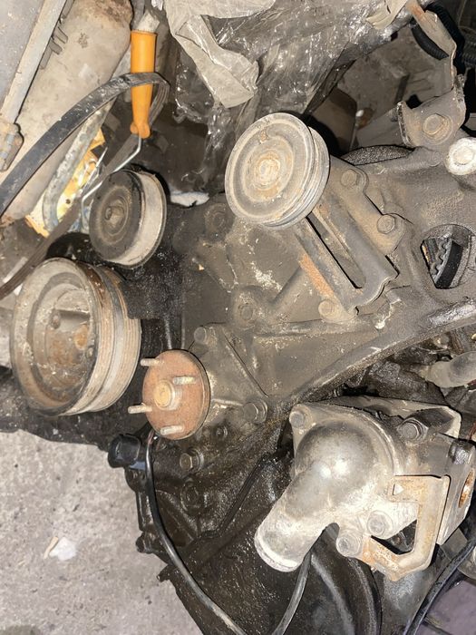 Монтеро 3 литровый бензин