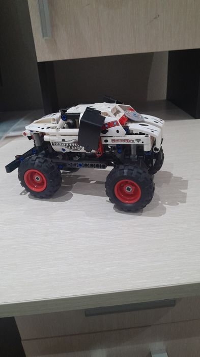 Лего техник с механизмом