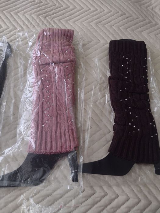 Зимни дамски мекички гети 27 броя продават се всички заедно.