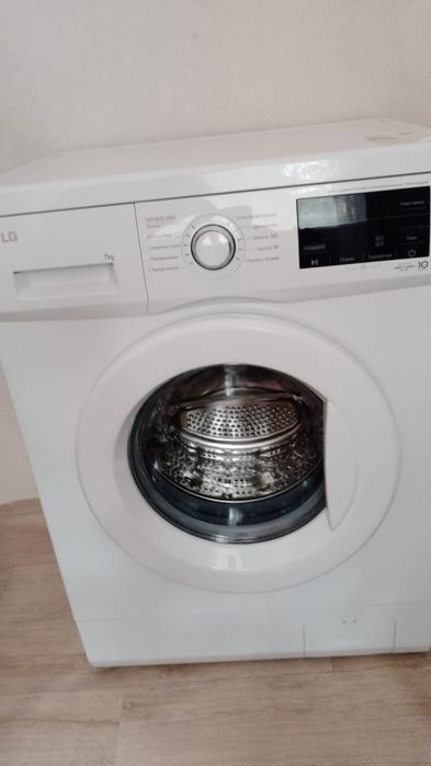 Стиральная машинка автомат