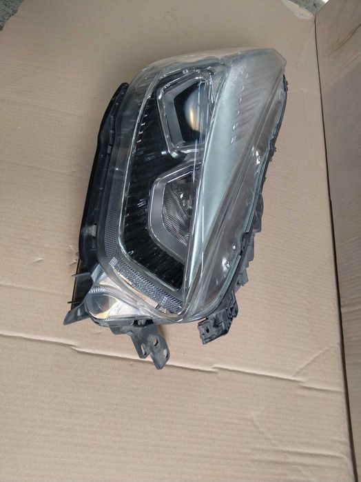 Фар десен за Ford Kuga MK2 Facelift