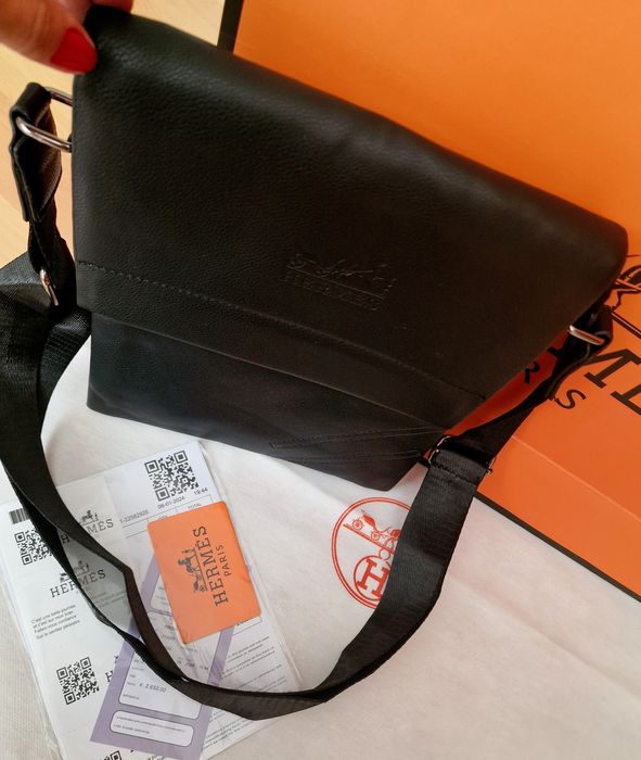 Borsete Hermes, logo imprimat, curea reglabila, saculet,etichetă