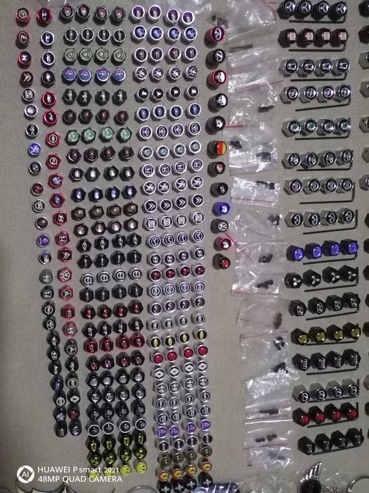 Метални капачки различни модели и цветове