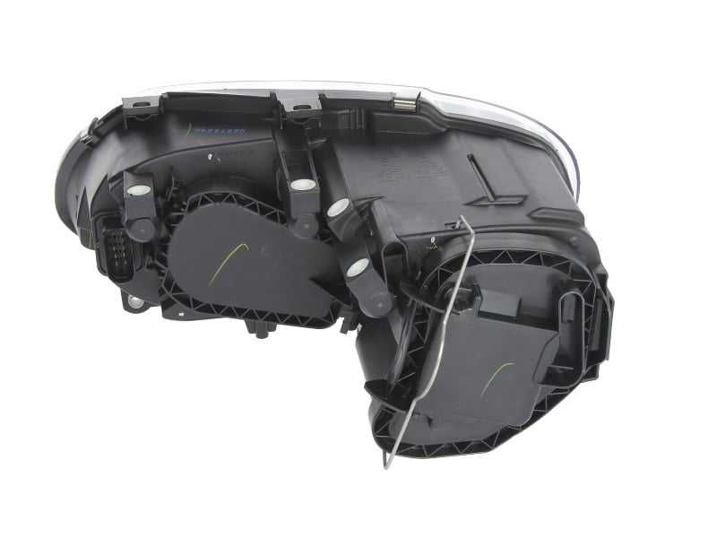 Фарове Фар за VOLKSWAGEN CADDY 2004 - 2010 / Фолксваген Кади