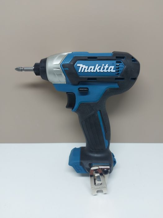 ПРОМОЦИЯ.Нов импакт Makita TD110D 12v