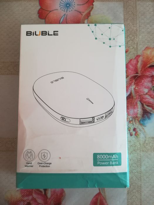 Acumulator extern 8000mAh și funcție de încălzire a mâinilor