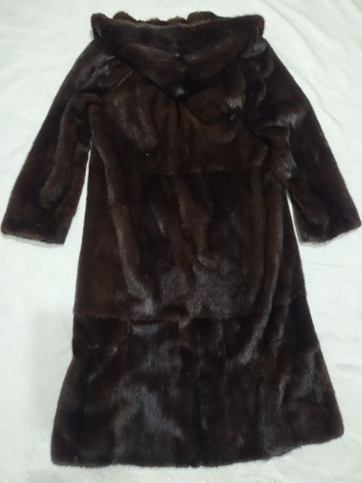 Норковая шуба с капюшоном