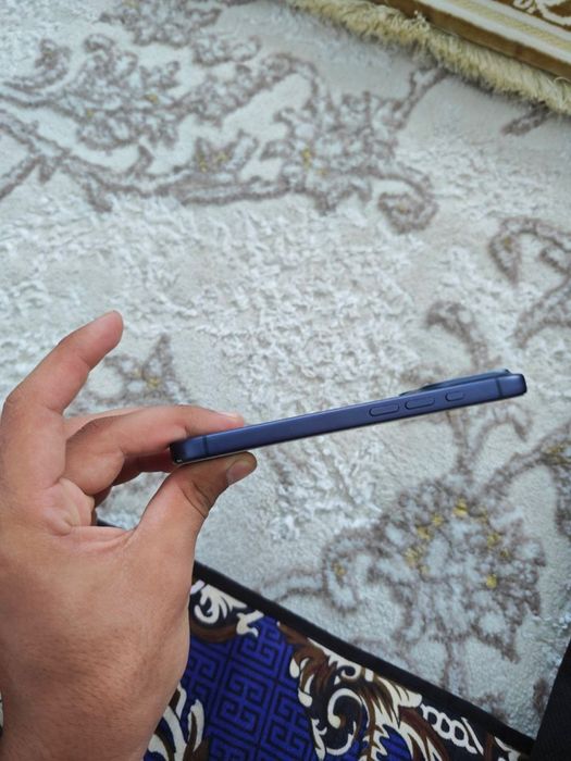 Iphon 17 Pro Blue
