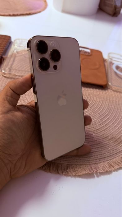 Vand sau schimb Iphone 14 Pro Max
