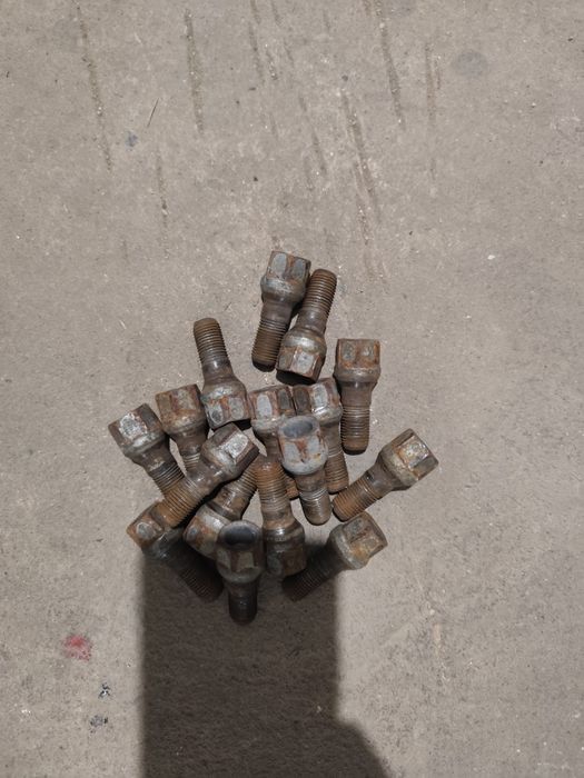 Джанти с гуми за Пежо 4х108