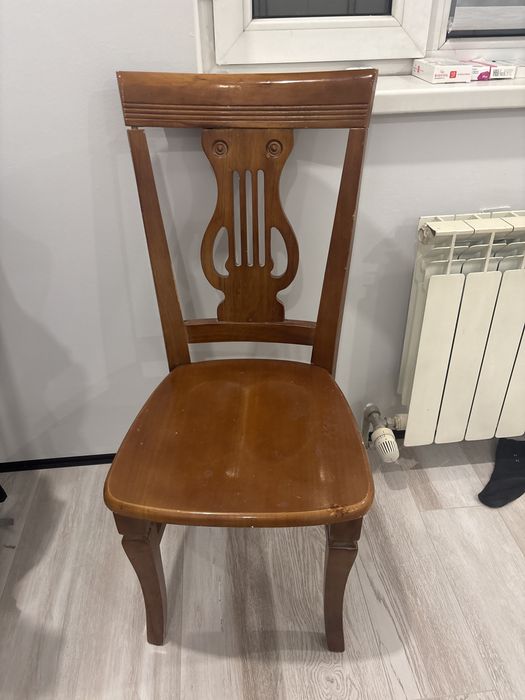 Стулья деревянные