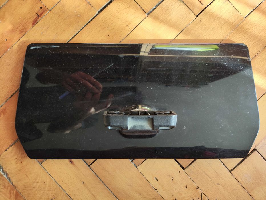 Телевизор Hitachi 32 на части