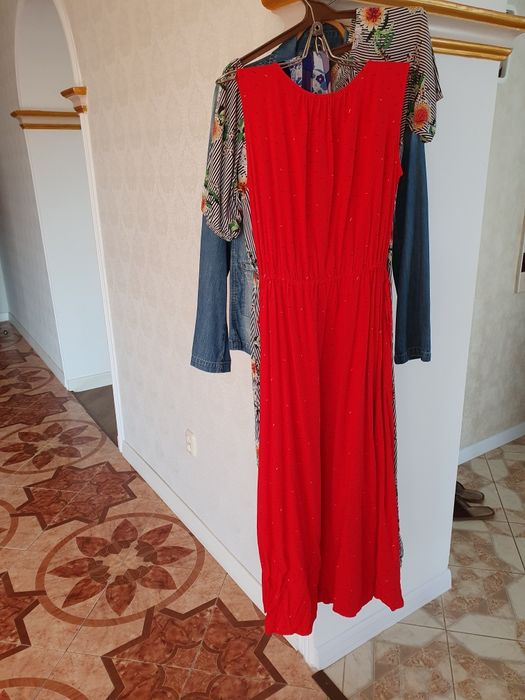 Платья ,джинсовки,пиджаки,юбки