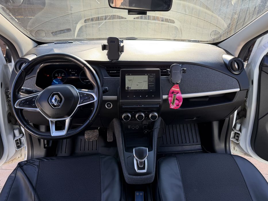 Renault Zoe 2023 long range 52 kW