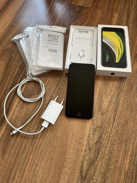 Apple Iphone SE 2 2020 64GB Black Черен с подарък