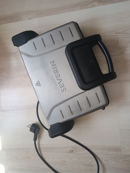Grătar electric Severin
