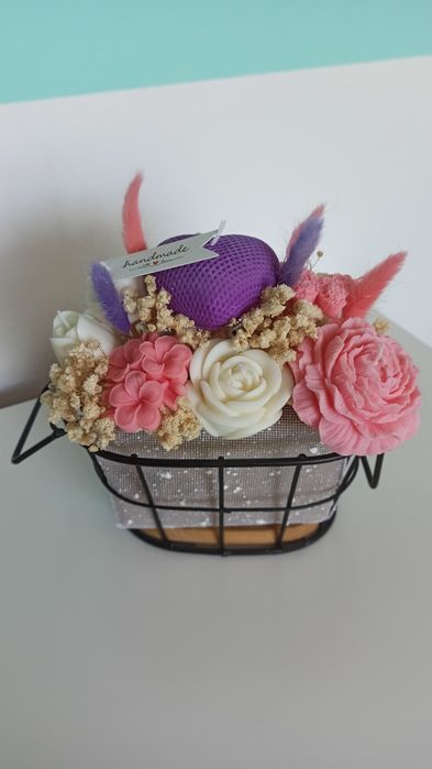 Aranjament floral de ceară