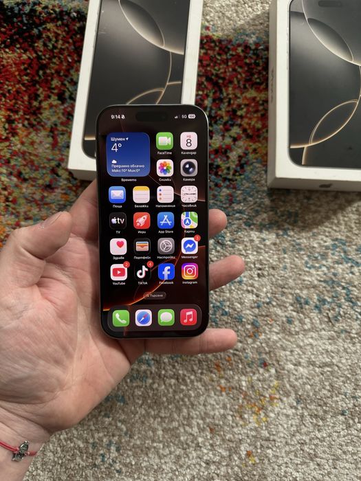 Iphone 16 pro max/16 pro