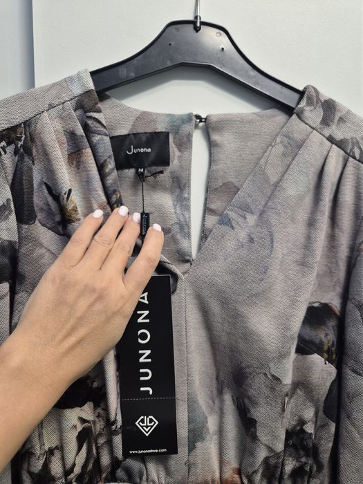 Елегантна рокля Юнона