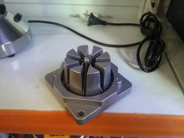 Картофорезачка хоризонтална + нож по селски