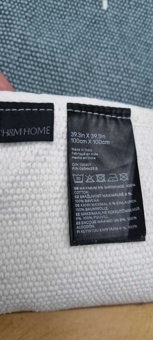 Vand covor camera copil cu perna H&M!