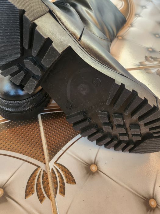 Кожени ботуши до под коляно