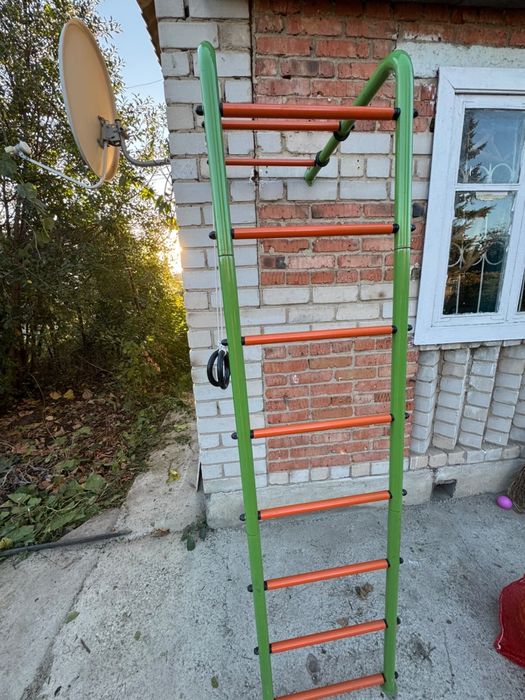 Продам детскую лестницу