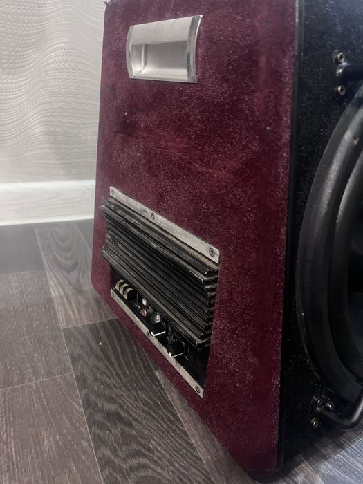 Сабвуфер активный