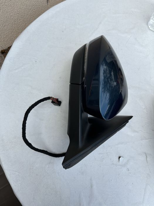 Oglindă dreapta skoda kodiaq.