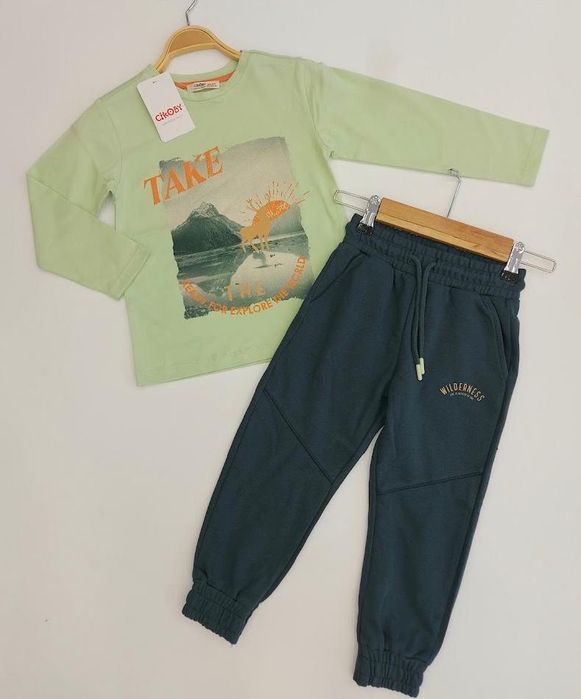 Продается детские вещи