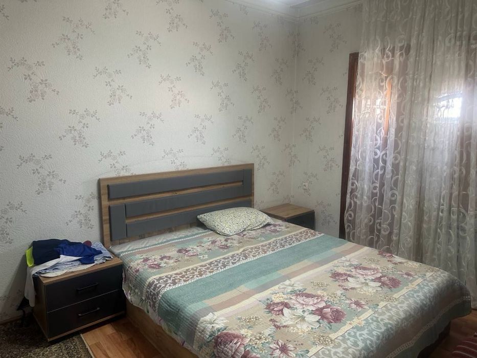 Продается 5-комнатная квартира, ориентир Госпитальный рынок