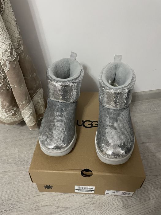 Ugg mini orginale