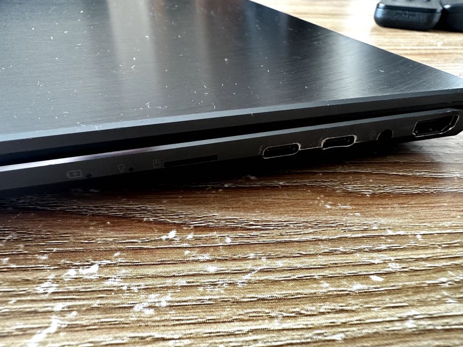 Ultrabook ASUS Zenbook 14X OLED Core™ i7, 14", 2.8K, RAM 16GB, 1TB SSD