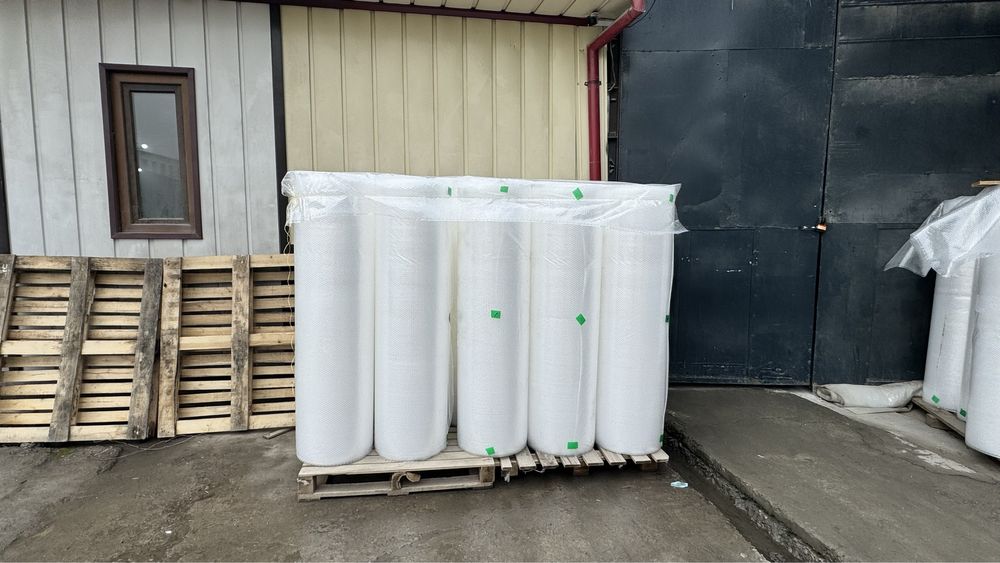 Воздушно-пузырчатая плёнка  160 см × 100 м — от производителя