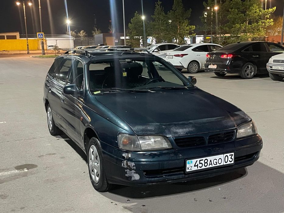 Toyota Carina E 1,6 МКПП универсал