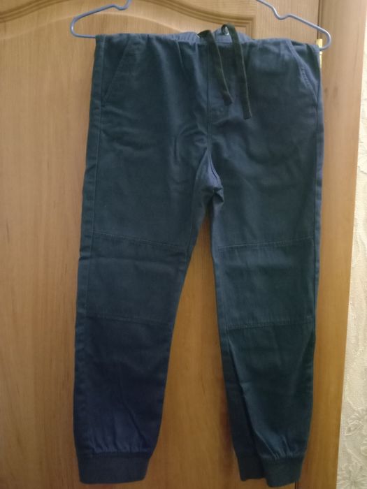 Продам джогеры на мальчика