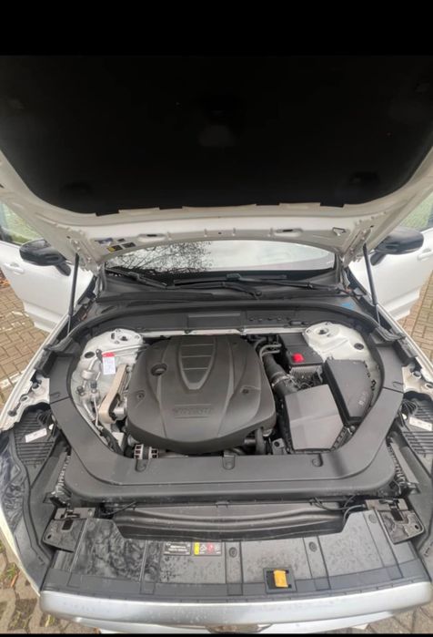 Vand volvo xc 60 R. AWD Intelligent Safety