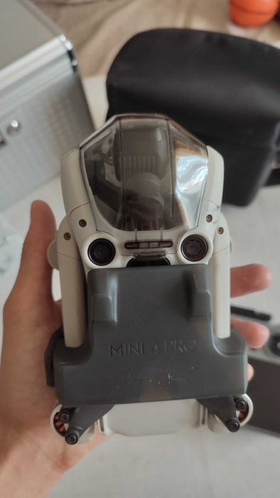 Дрон dji mini 4 pro Combo 4 батареи
