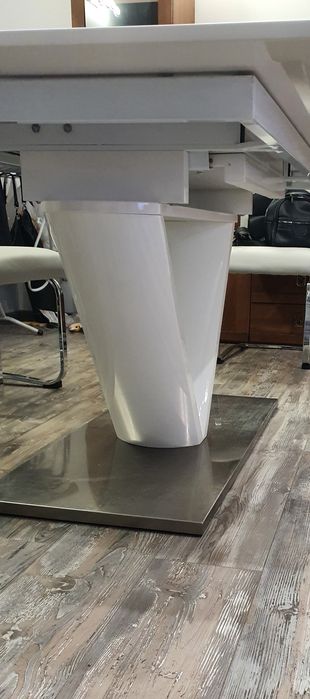 Луксозна маса за трапезария и 6 бр.столове