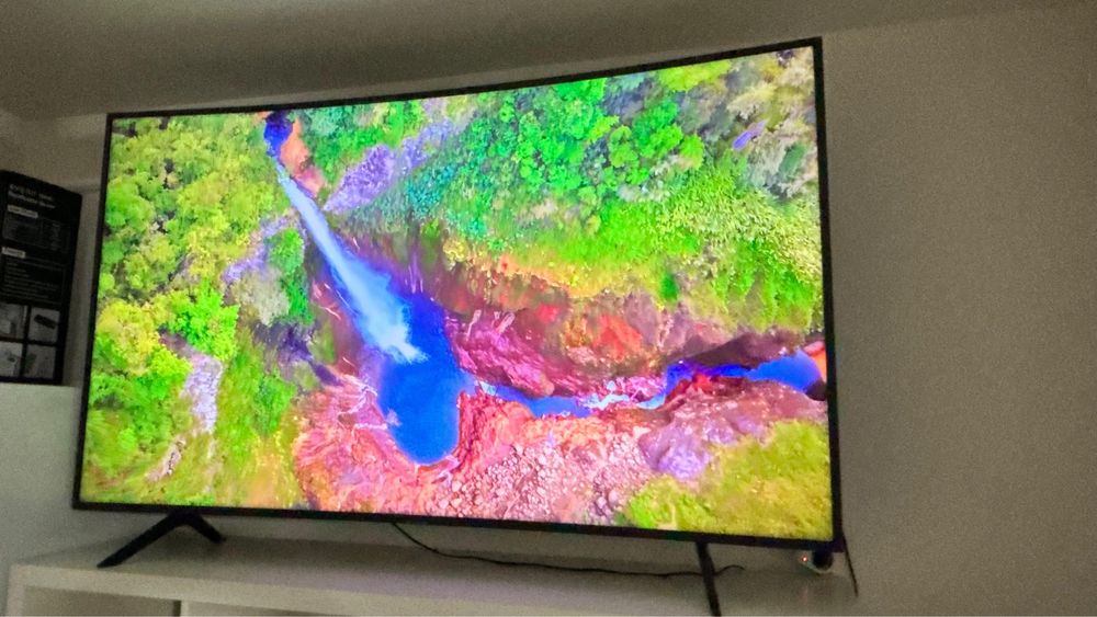 TV Samsung  smart curbat 165 cm 4K telecomanda smart