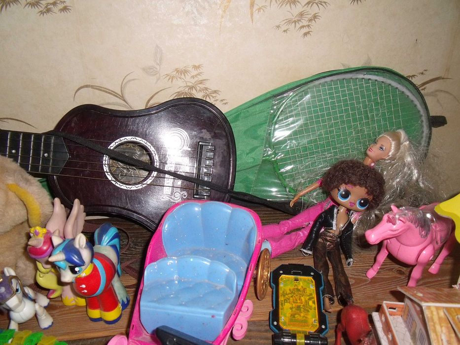 Детские  игрушки