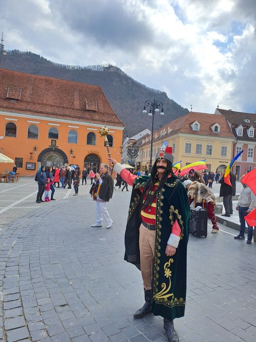 inchirieri Dacia 1300 sau personaje istorice pt reclame, spoturi, even