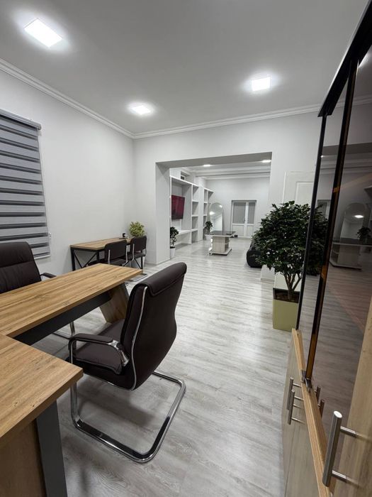 Сдаётся Евро Офис 150кв.м ор.Бадамзар Мечеть Юнусабадский район