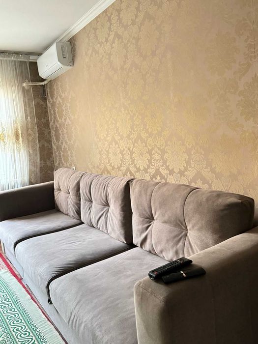 Продается диван 3 м