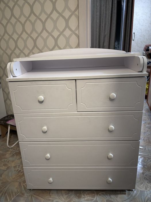 Продается  комод ( пеленальный стол)